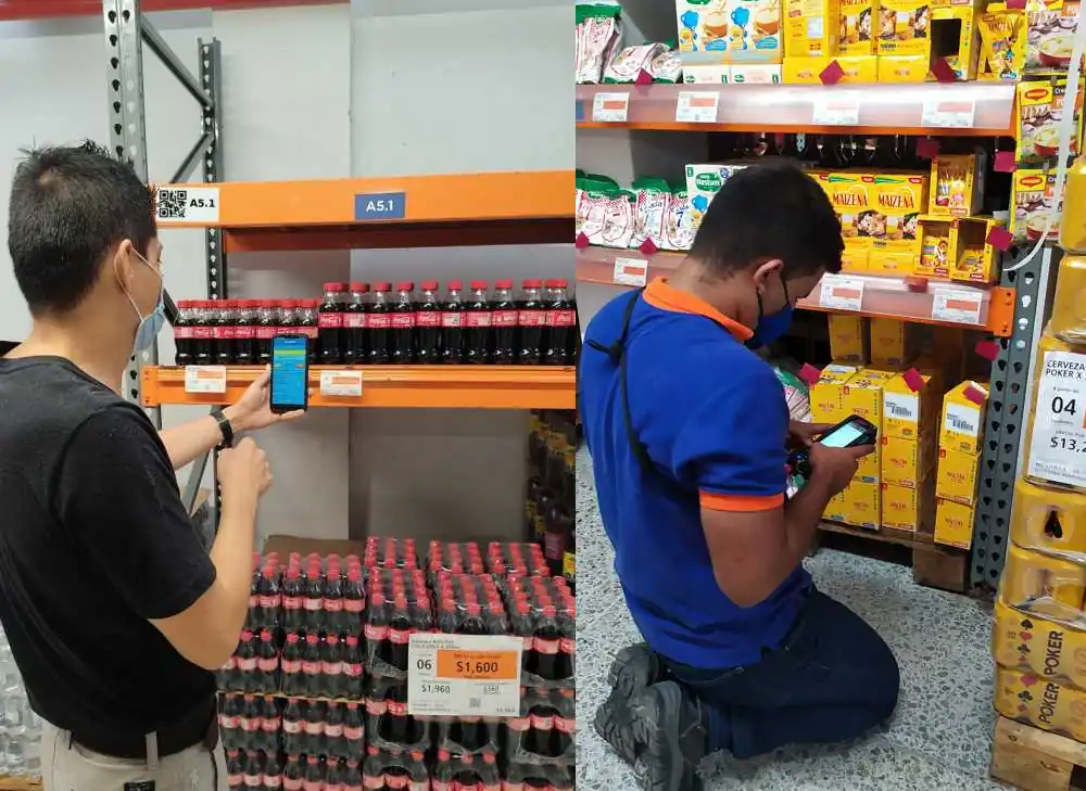 Operarios realizando conteo de inventario SAP MM con dispositivos móviles.